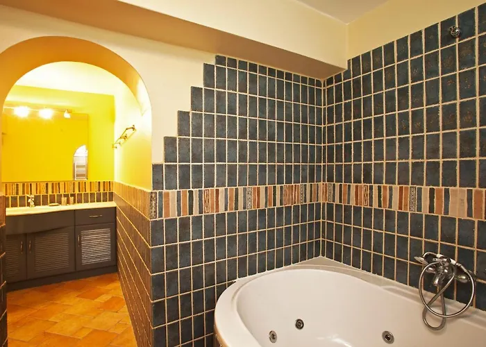 Βίλα Hortensia - Infinity Pool & Sea Views By Explore Andros